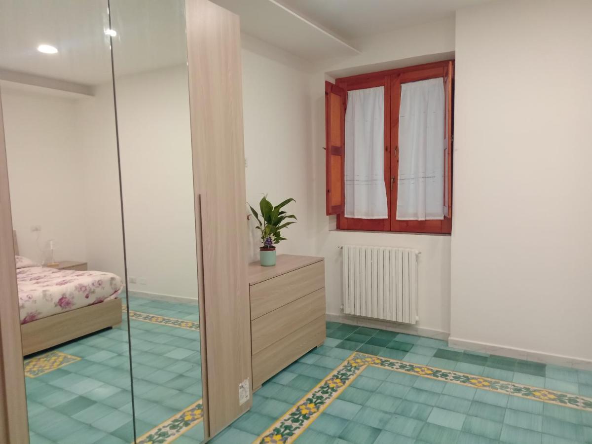 Let It B&B Apartment Salerno Ngoại thất bức ảnh
