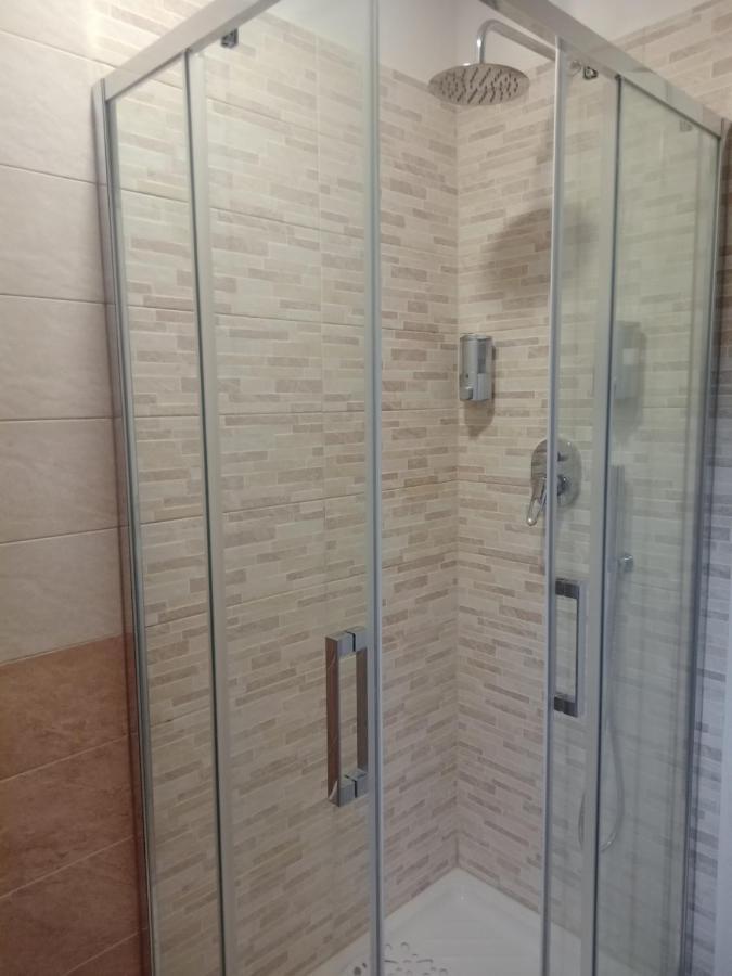 Let It B&B Apartment Salerno Ngoại thất bức ảnh