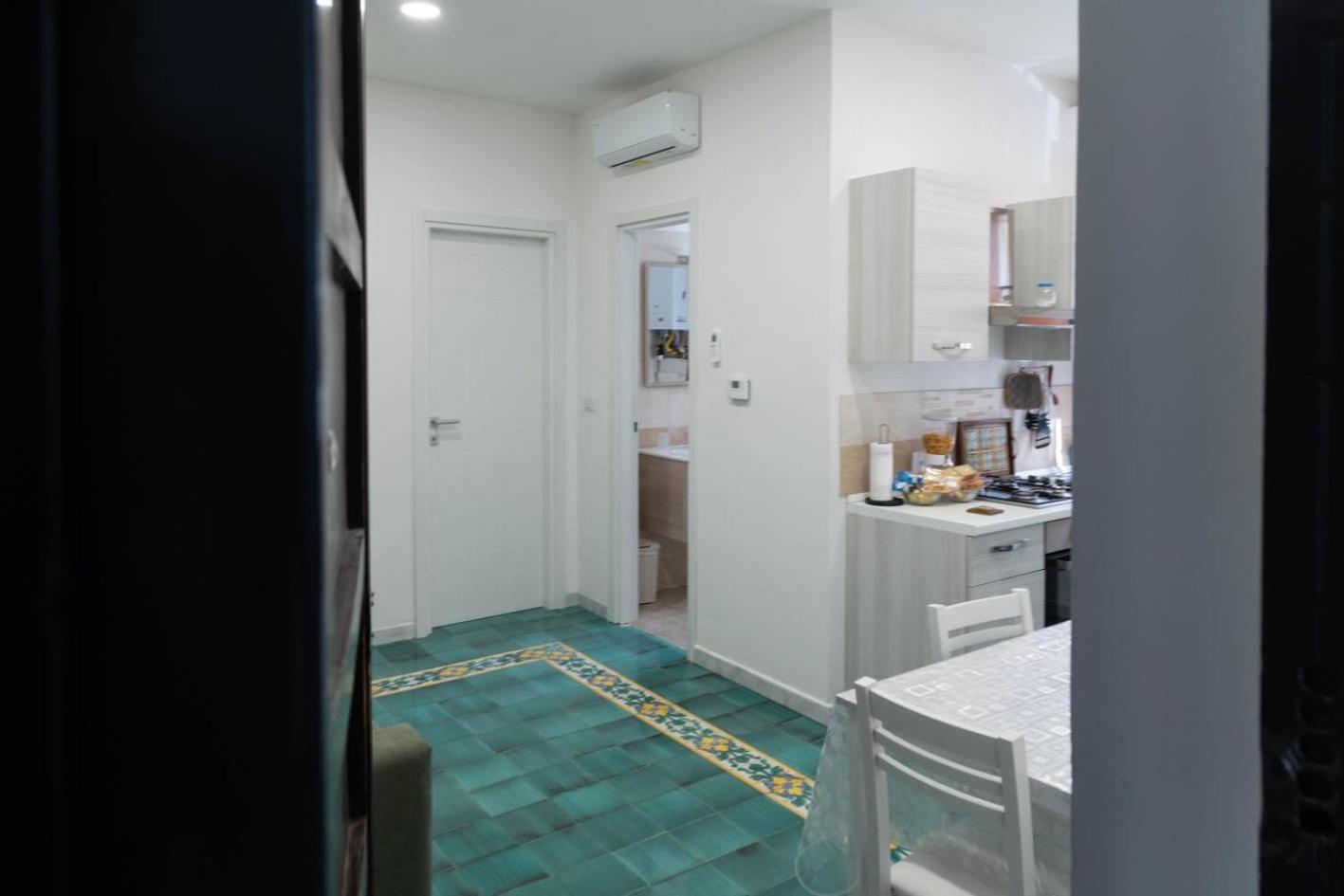 Let It B&B Apartment Salerno Ngoại thất bức ảnh