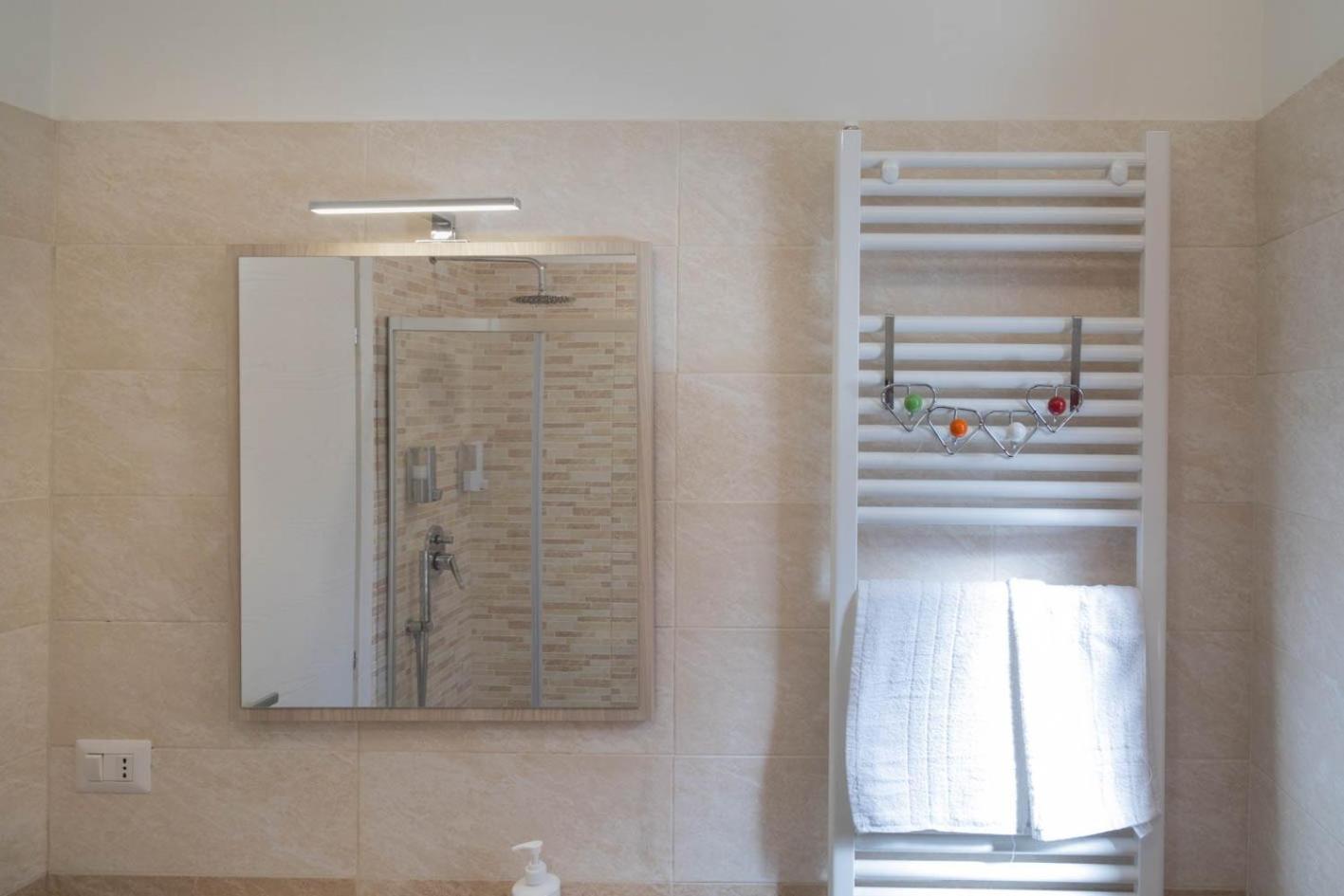 Let It B&B Apartment Salerno Phòng bức ảnh